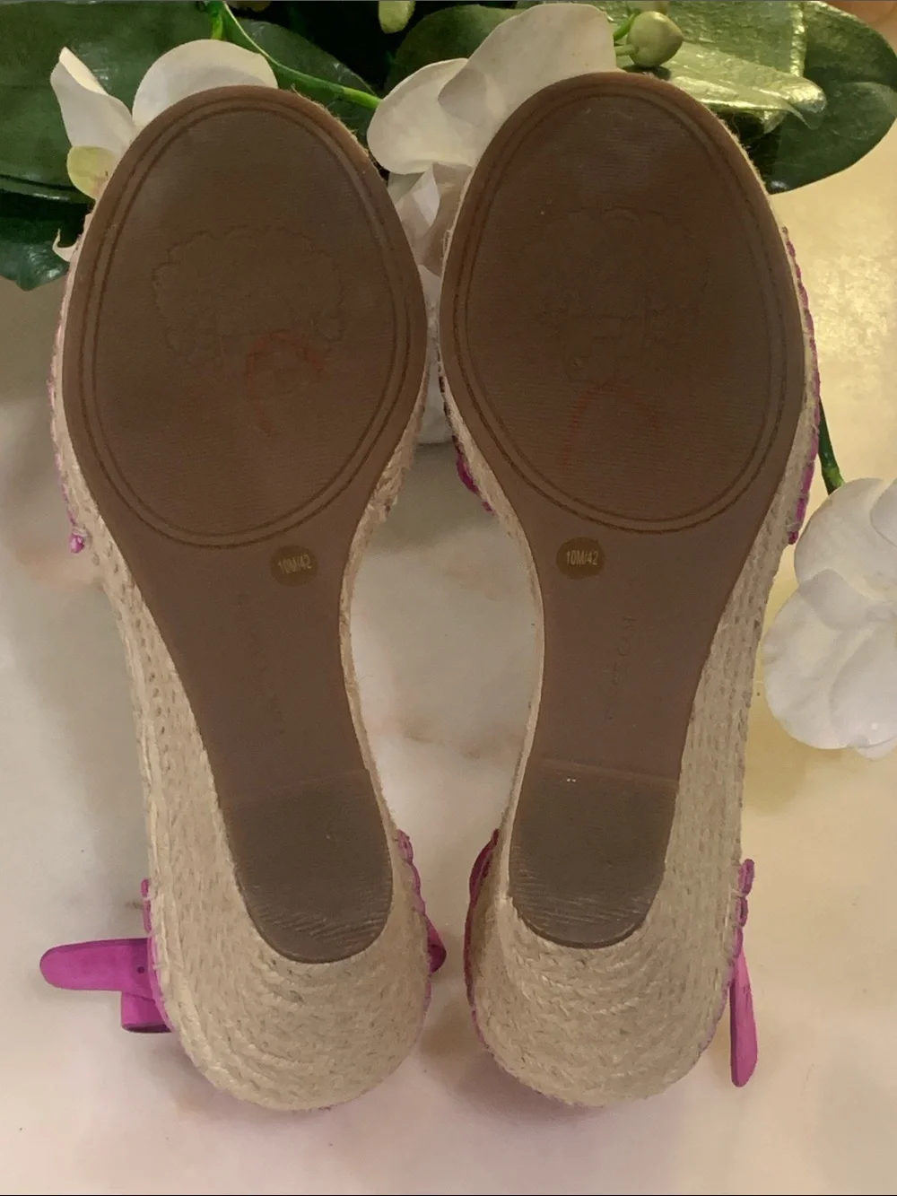 Vince Camuto new without